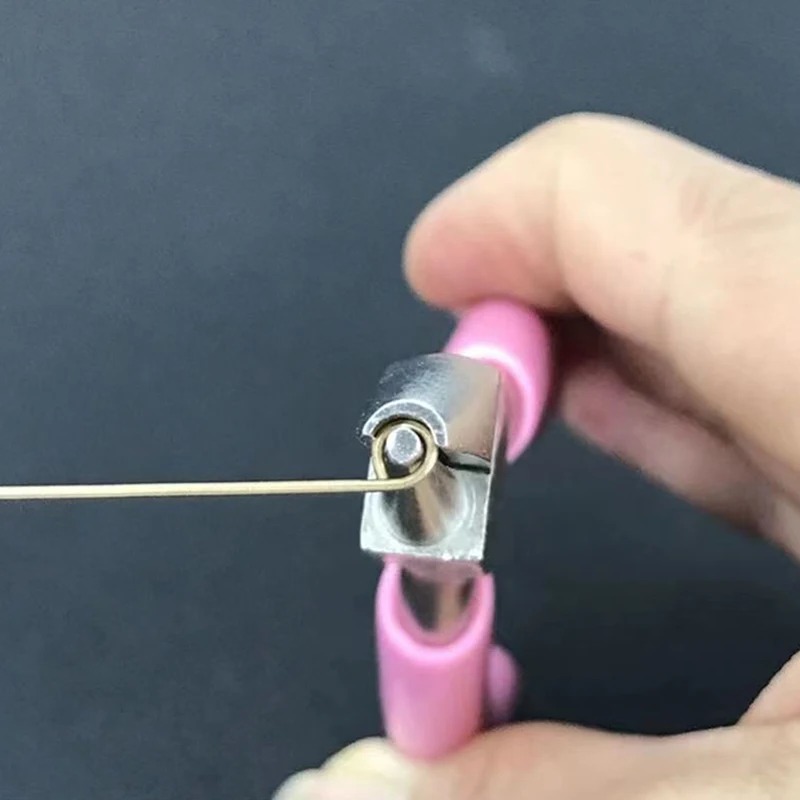 Jewelry Making Pliers - คีมปากโค้งแบบมืออาชีพขนาด 5 นิ้ว ใช้สำหรับทำเครื่องประดับ เครื่องมือทำห่วงลวดขนาดเล็กที่มีความแม่นยำสูง เหมาะสำหรับงาน